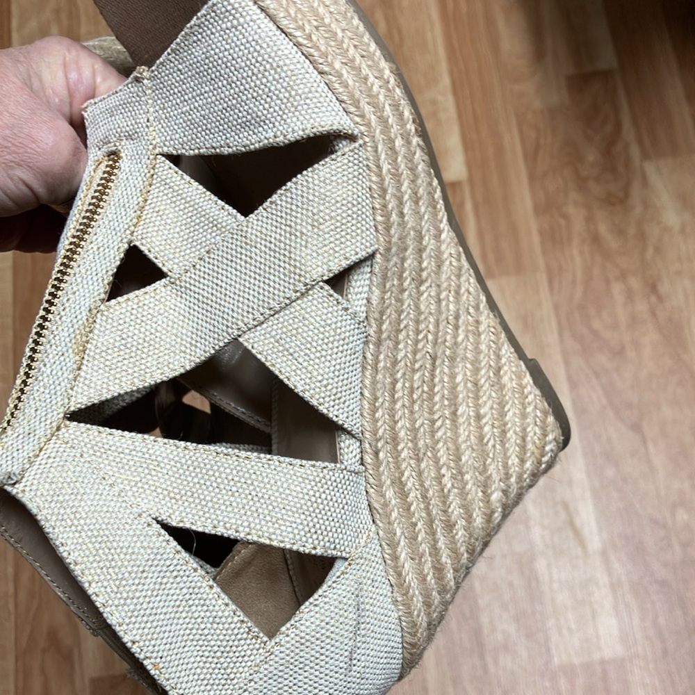 a new day  Beige Wedge Sandals with Gold Zipper - Picture 6 of 10